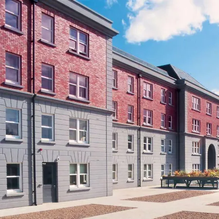 Appartement 2 Bedroom On Campus *