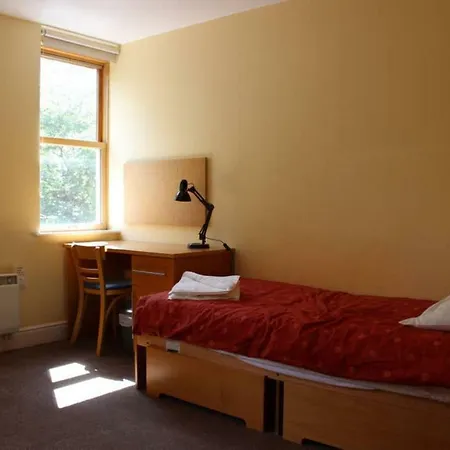 2 Bedroom On Campus Dublin